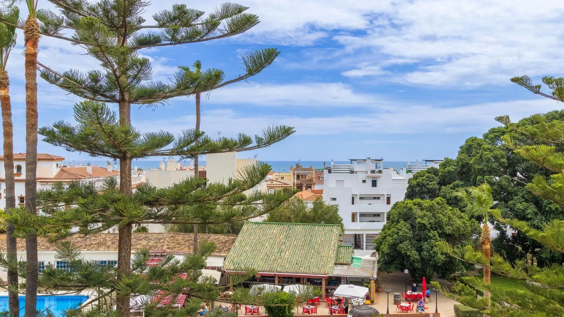 Carihuela Palace 414 By Ivi Real Estate توريمولينوس 0*,  إسبانيا
