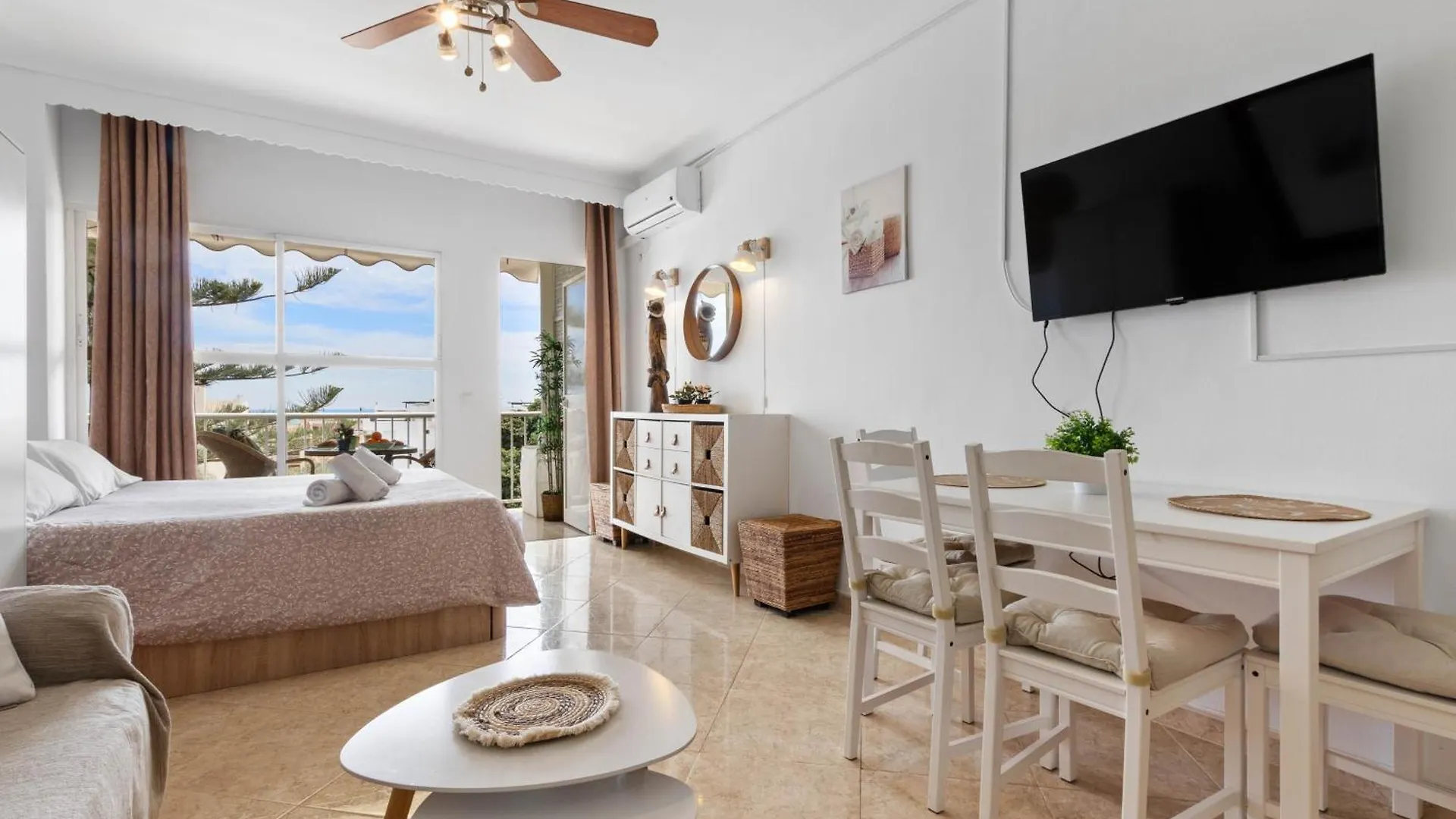 Carihuela Palace 414 By Ivi Real Estate Torremolinos Espagne